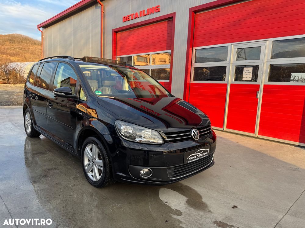 Volkswagen Touran 2.0 TDI DPF BlueMotion Technology DSG MATCH - 2