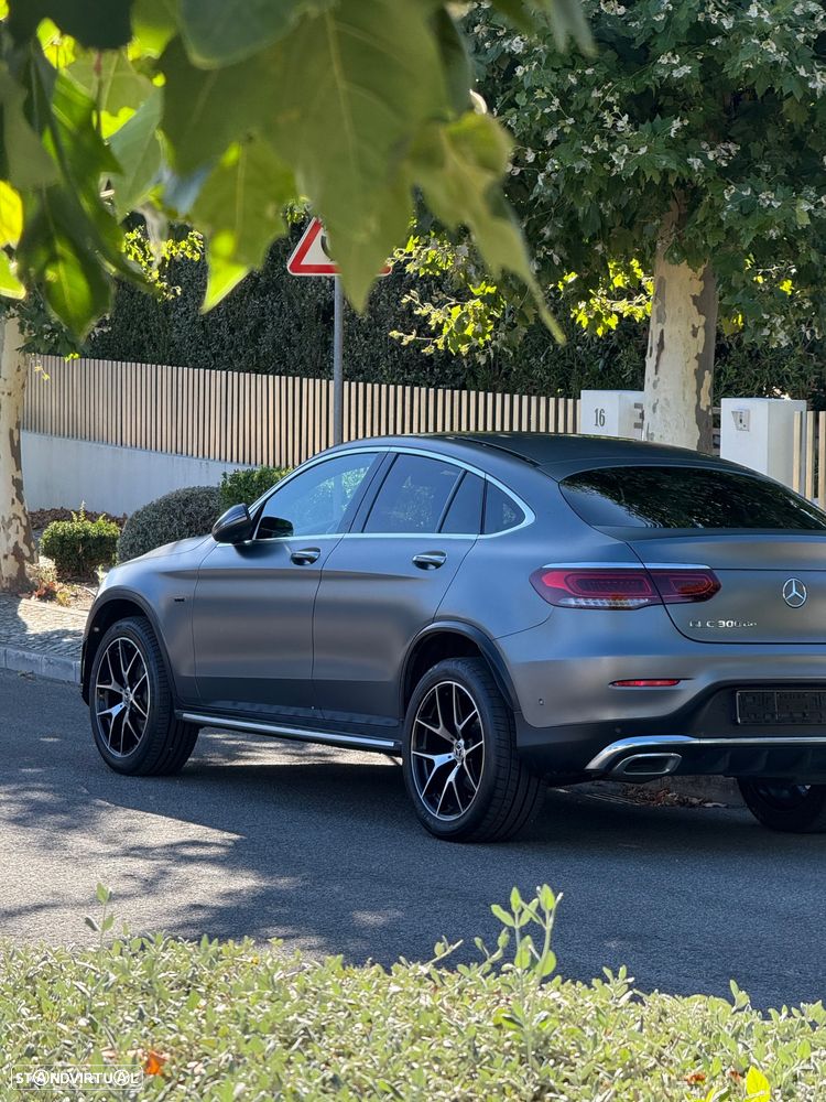 Mercedes-Benz GLC 300 de 4Matic 9G-TRONIC AMG Line - 36