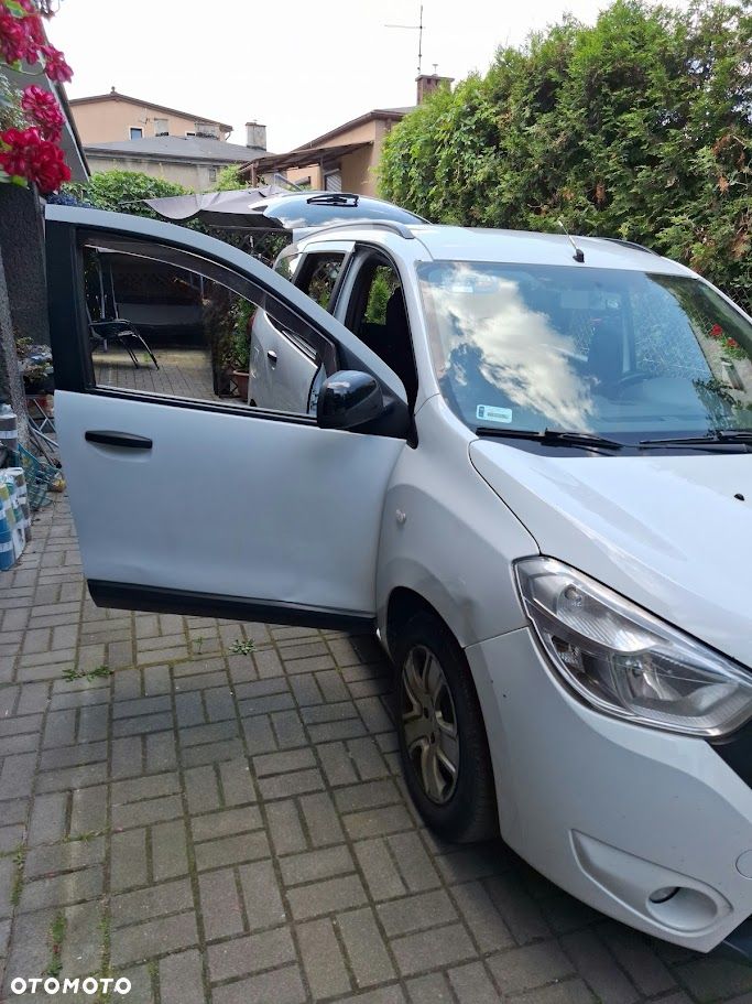 Dacia Lodgy 1.6 SCe Laureate S&S - 3