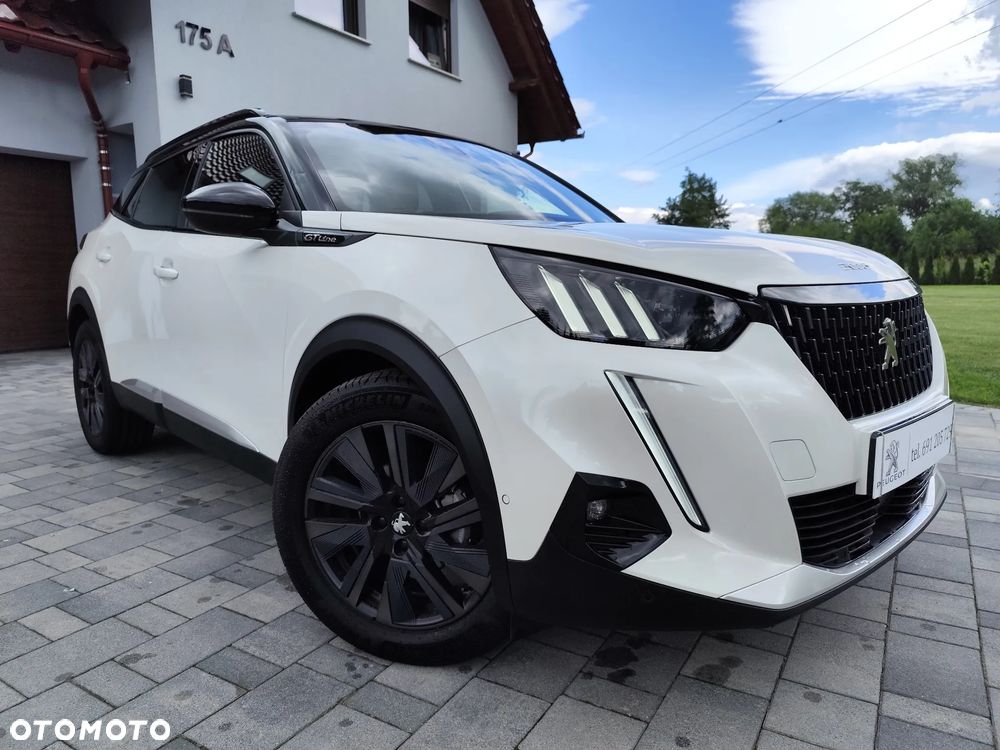 Peugeot 2008 1.2 PureTech GT Line S&S - 8