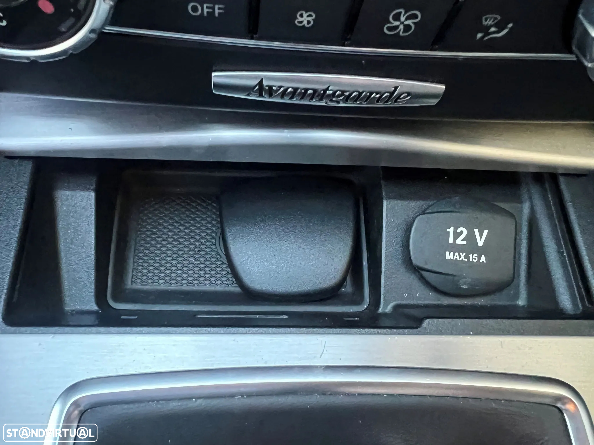 Mercedes-Benz C 220 Station CDI DPF (BlueEFFICIENCY) Avantgarde - 36