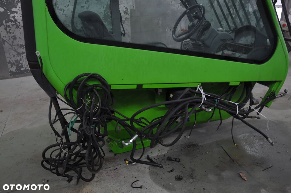 Kabina instalacja elektryczna  Merlo 55.9 50.9 - 7