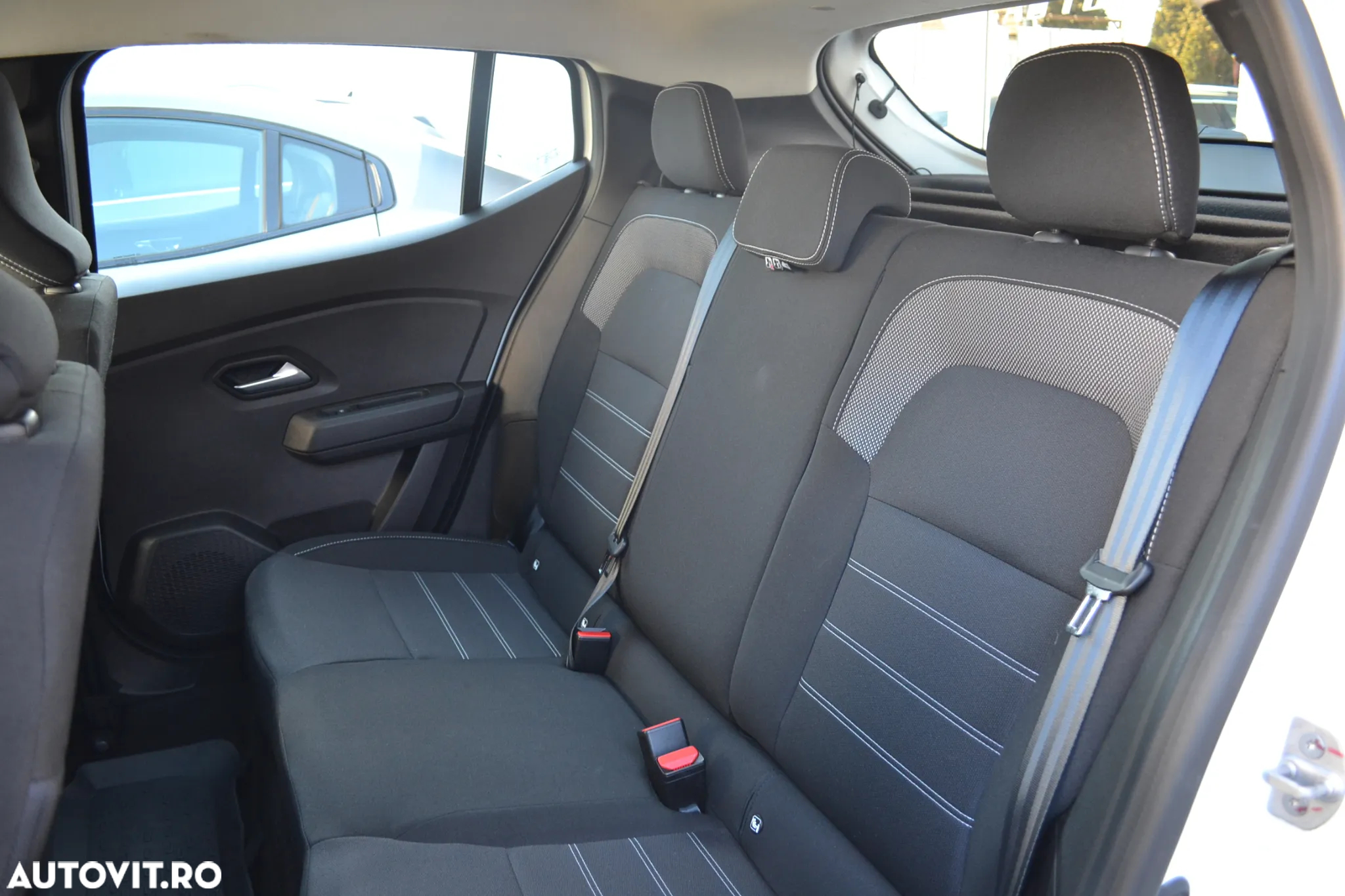 Dacia Sandero TCe 90 MT6 Comfort - 13