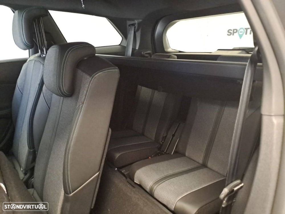 Peugeot 5008 1.5 BlueHDi Allure Pack EAT8 - 6