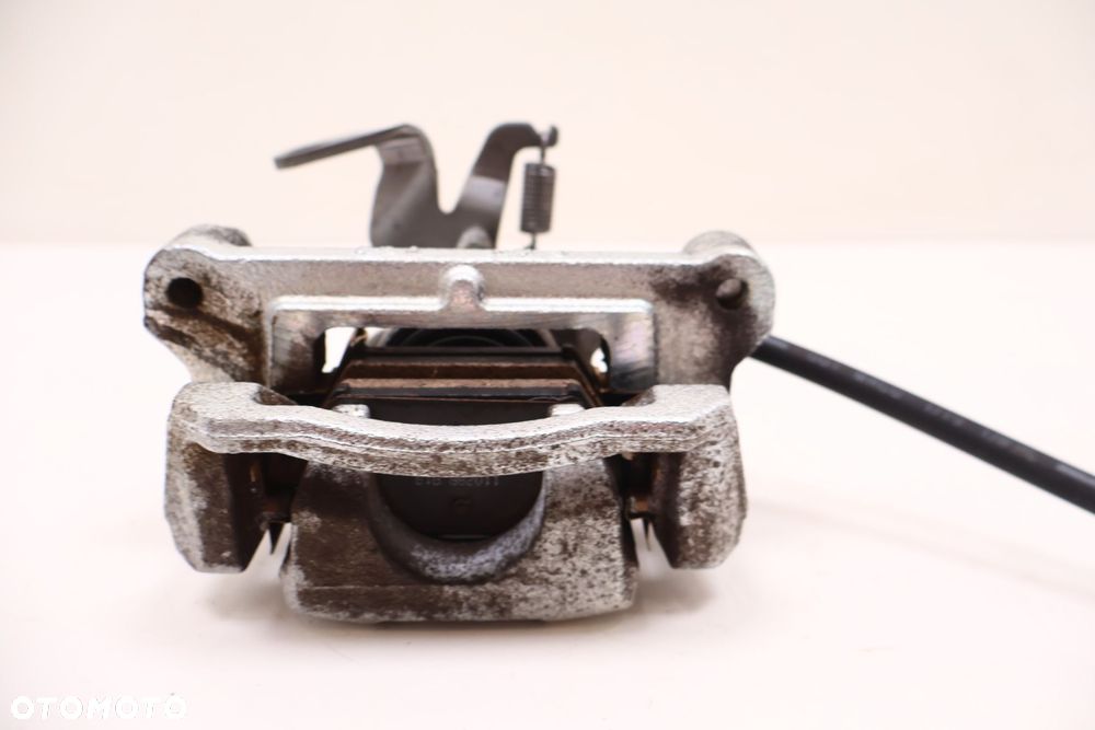 MITSUBISHI ECLIPSE CROSS 1.5T ZACISK HAMULCA PRAWY TYŁ - 8