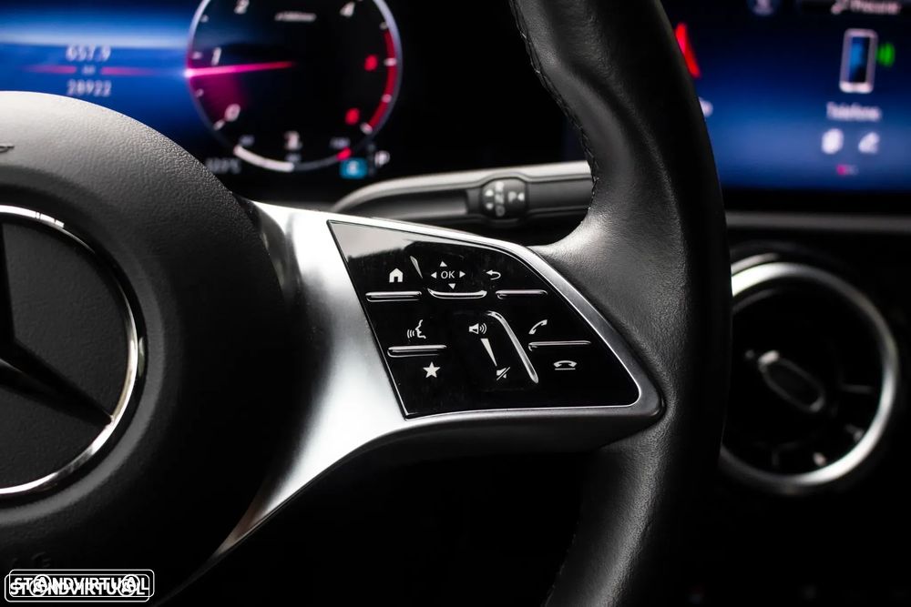 Mercedes-Benz CLA 180 d Shooting Brake Progressive Aut. - 12