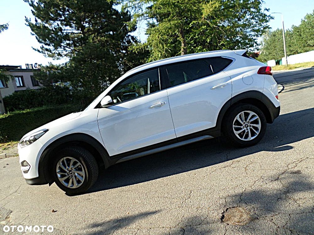Hyundai Tucson 1.6 GDI BlueDrive Style 2WD - 6