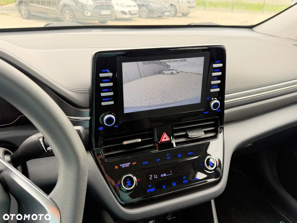 Hyundai IONIQ 1.6 GDI Style - 9