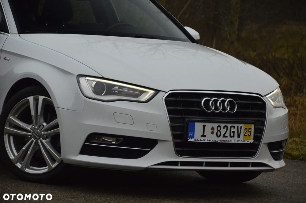 Audi A3 Sportback - 3