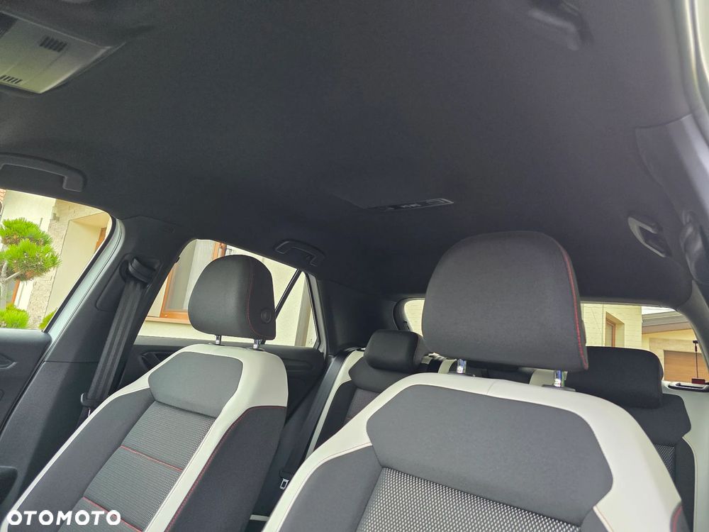 Volkswagen T-Roc - 24