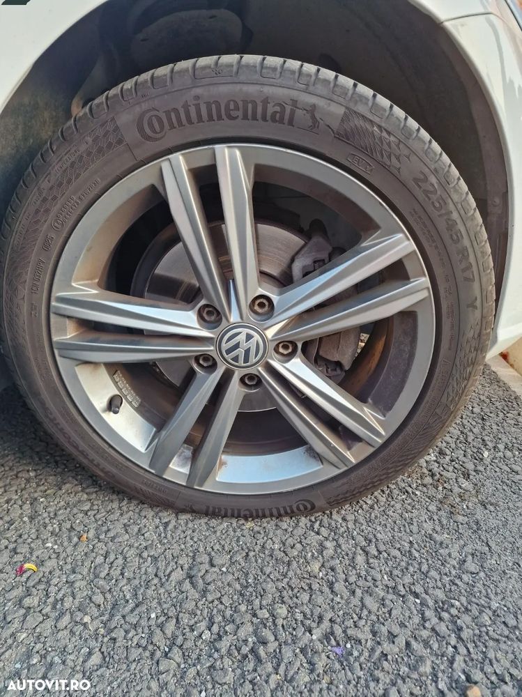 Volkswagen Golf 2.0 TDI 4Motion Highline - 8