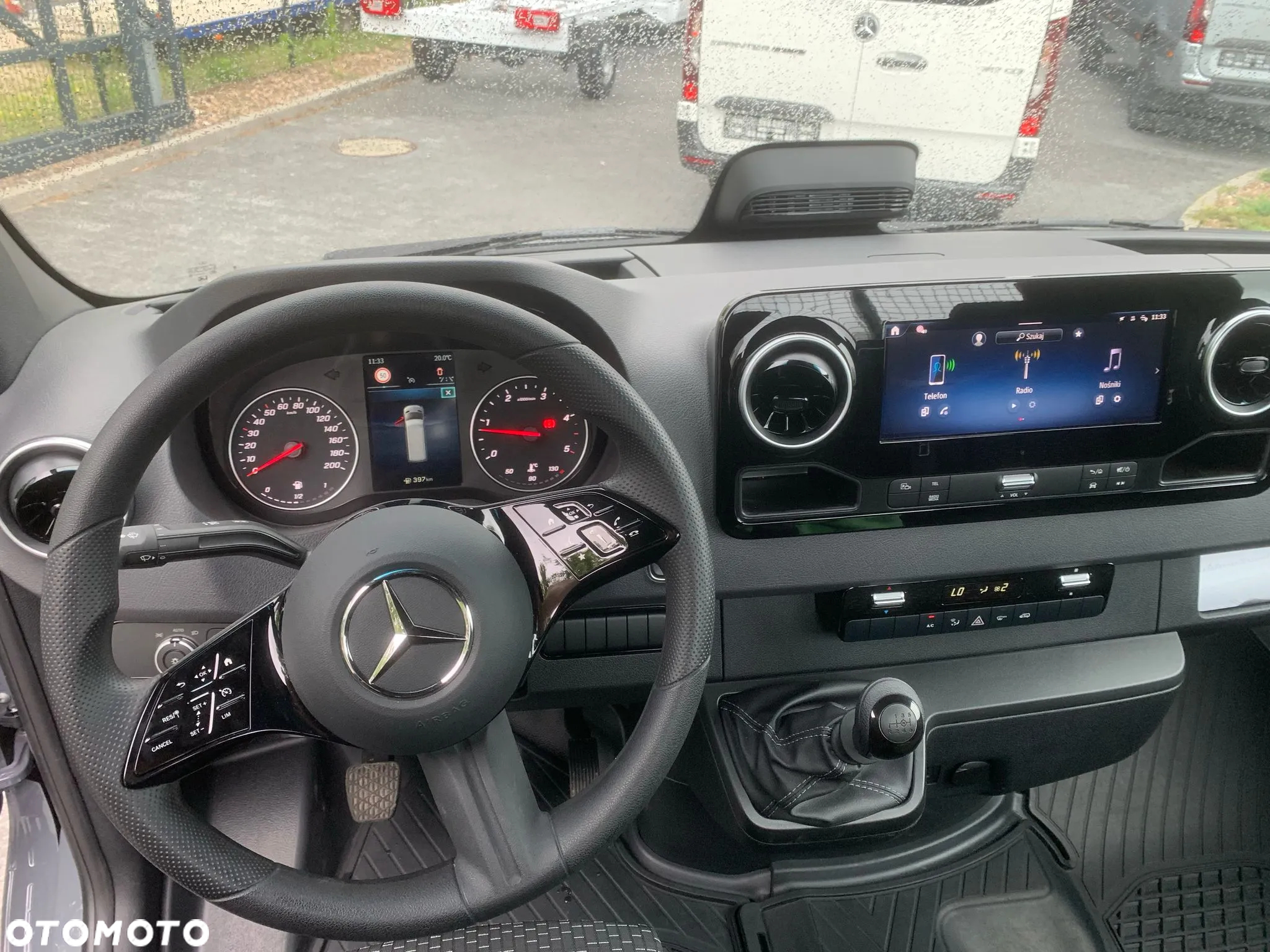 Mercedes-Benz Sprinter - 9