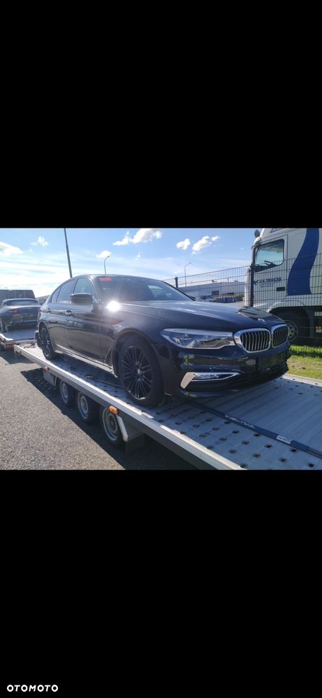BMW Seria 5 530i xDrive Luxury Line sport - 34