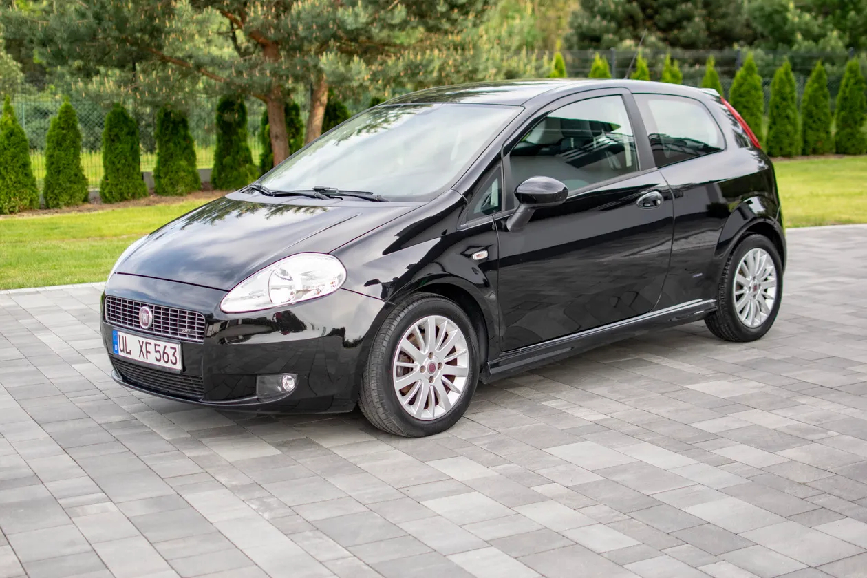 Fiat Grande Punto - 16