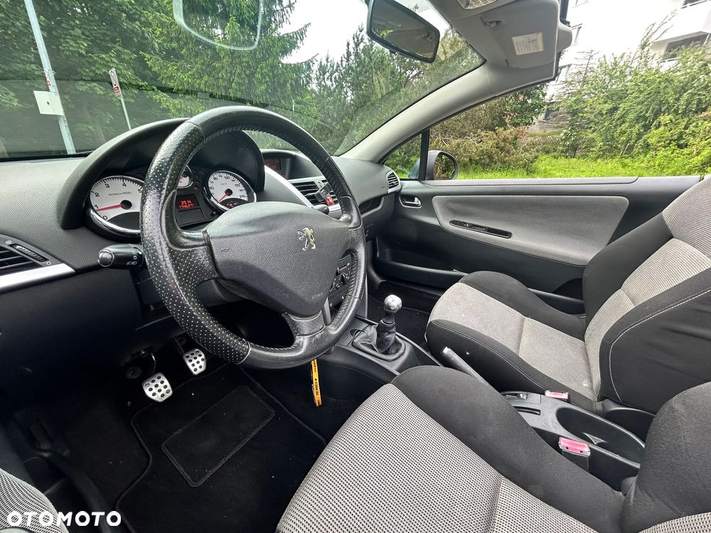 Peugeot 207 CC 1.6 Sport - 15