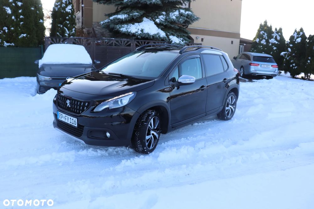 Peugeot 2008 PureTech 130 EAT8 GT Exclusive - 10