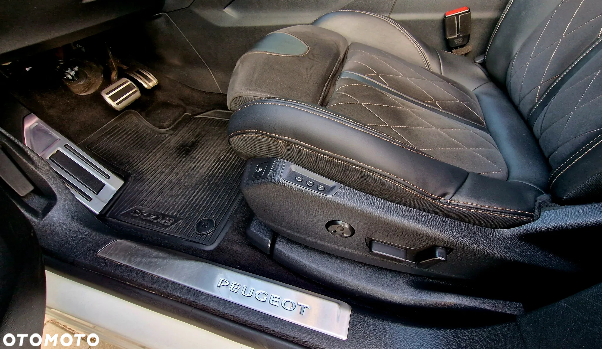 Peugeot 5008 2.0 BlueHDi GT S&S EAT8 - 23