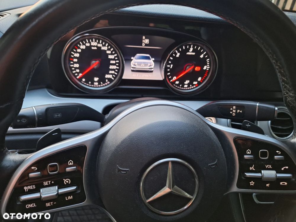 Mercedes-Benz Klasa E 200 d 9G-TRONIC - 7