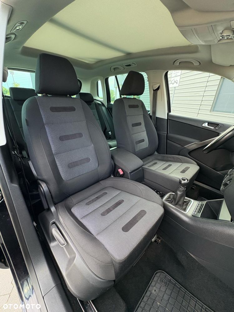Volkswagen Tiguan - 25