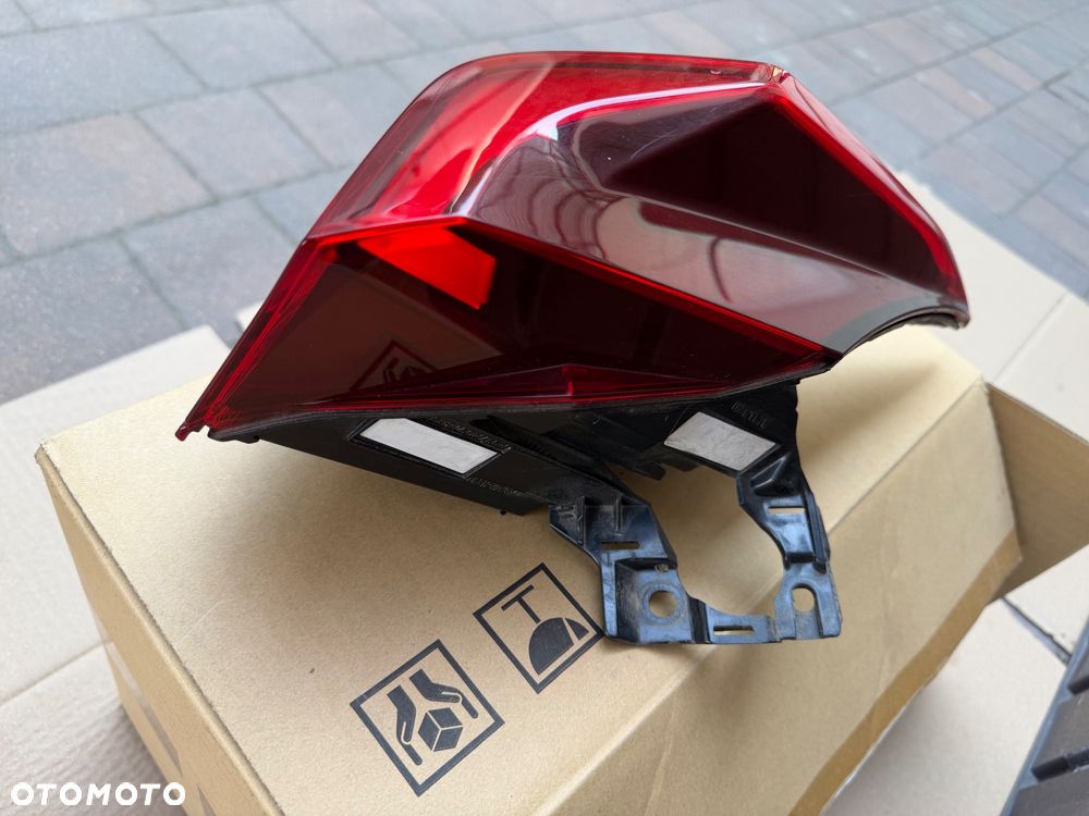 LAMPA LEWA TYŁ TYLNA LEXUS UX LED 2018- EUROPA - 4