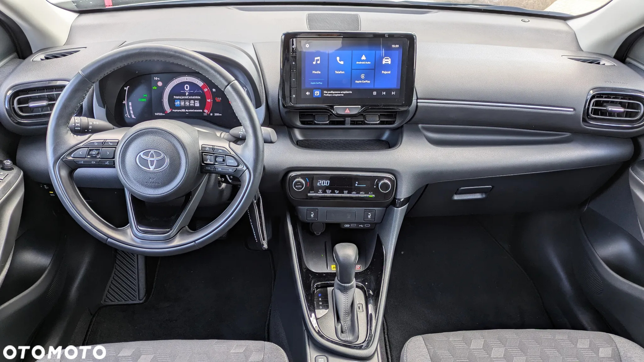 Toyota Yaris Hybrid 1.5 Style - 9
