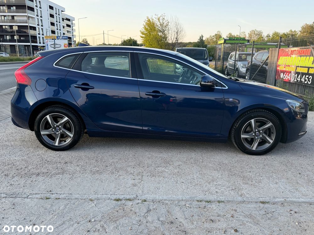 Volvo V40 D2 Ocean Race - 4
