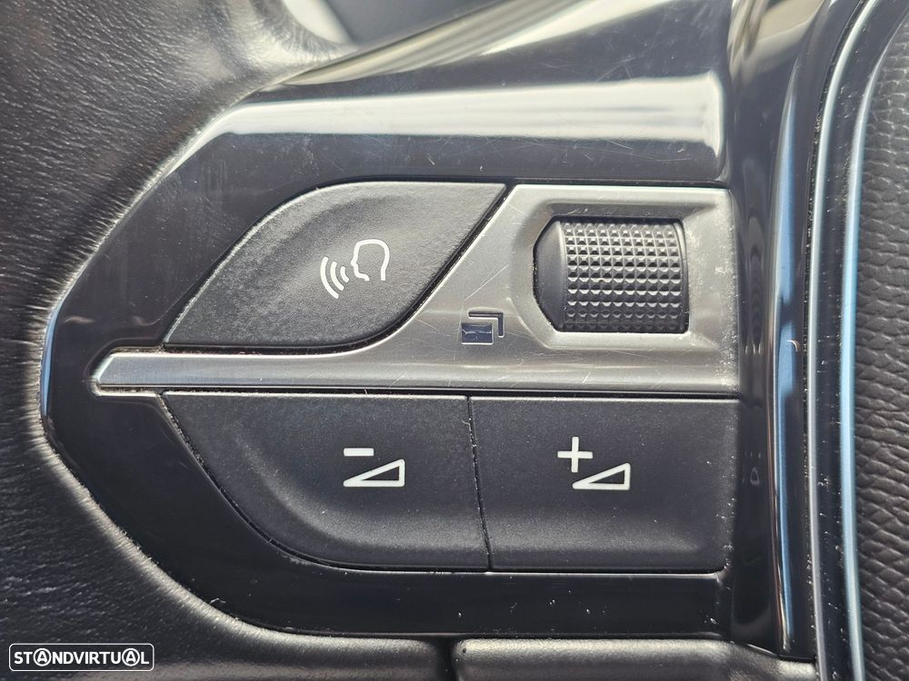 Peugeot 3008 1.2 PureTech Active - 21