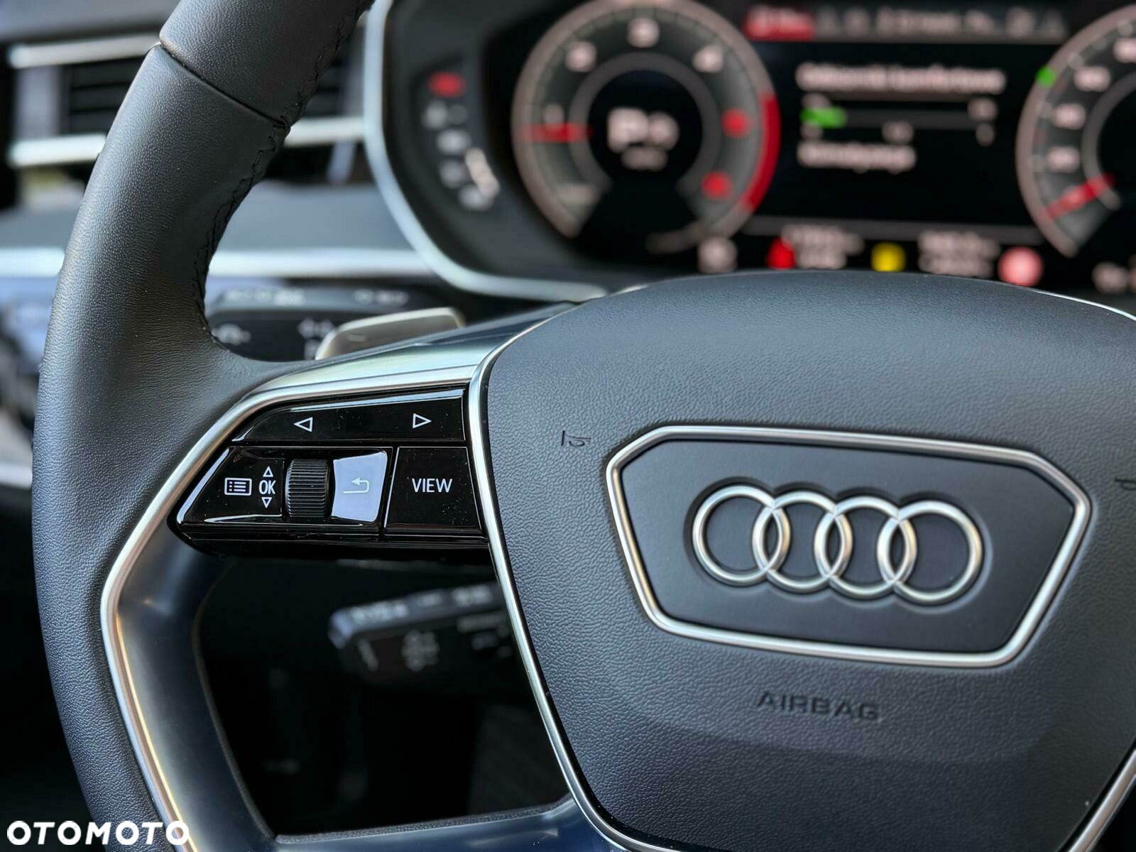 Audi A8 - 26