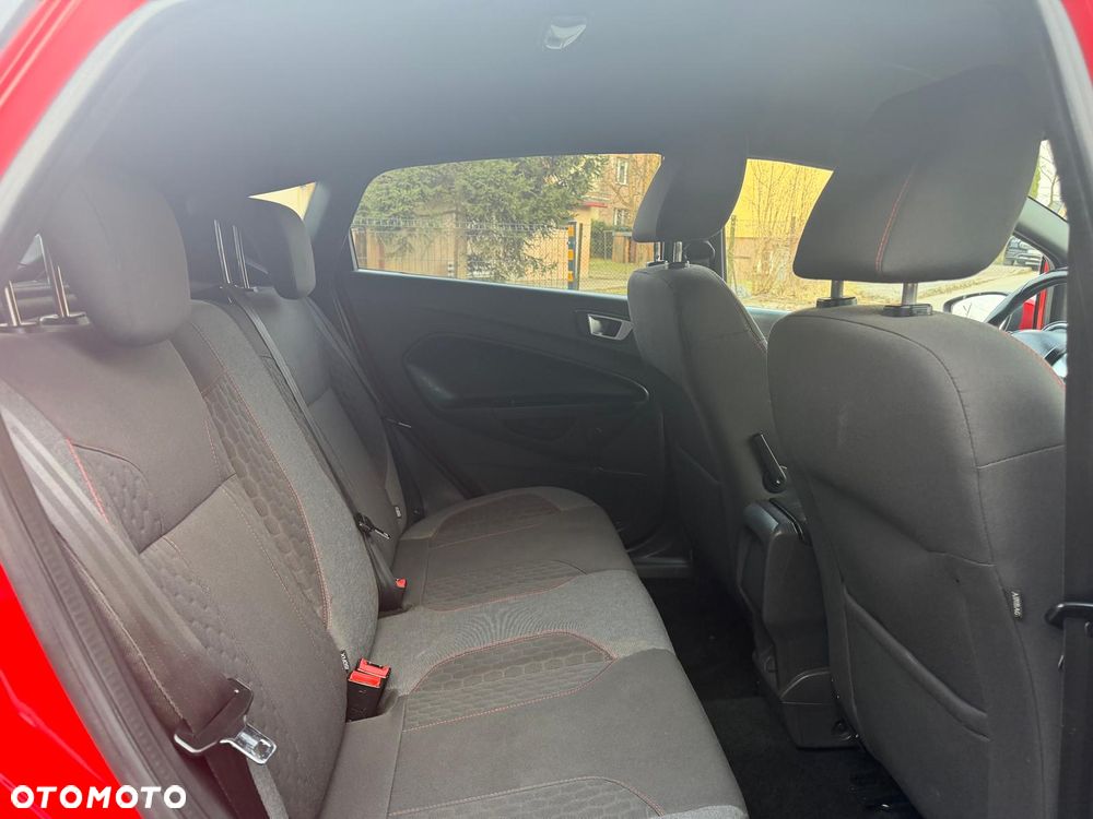 Ford Fiesta 1.0 EcoBoost S&S ST-LINE - 19