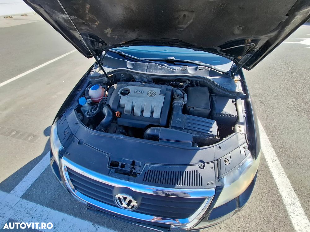Volkswagen Passat - 19