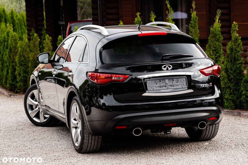 Infiniti FX FX30d AWD S - 12