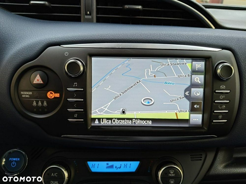 Toyota Yaris Hybrid 1.5 VVT-i Style Selection - 26