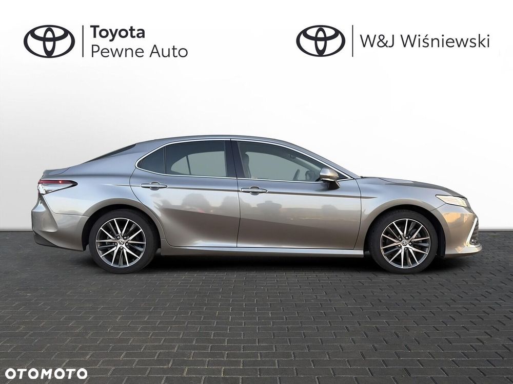 Toyota Camry 2.5 Hybrid Executive CVT - 4