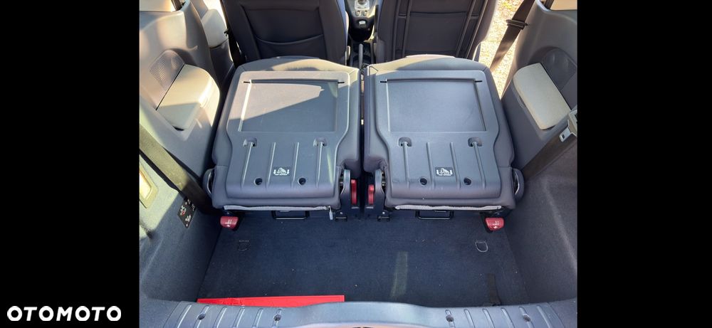 Peugeot 1007 1.6 Trendy 2-Tronic - 11