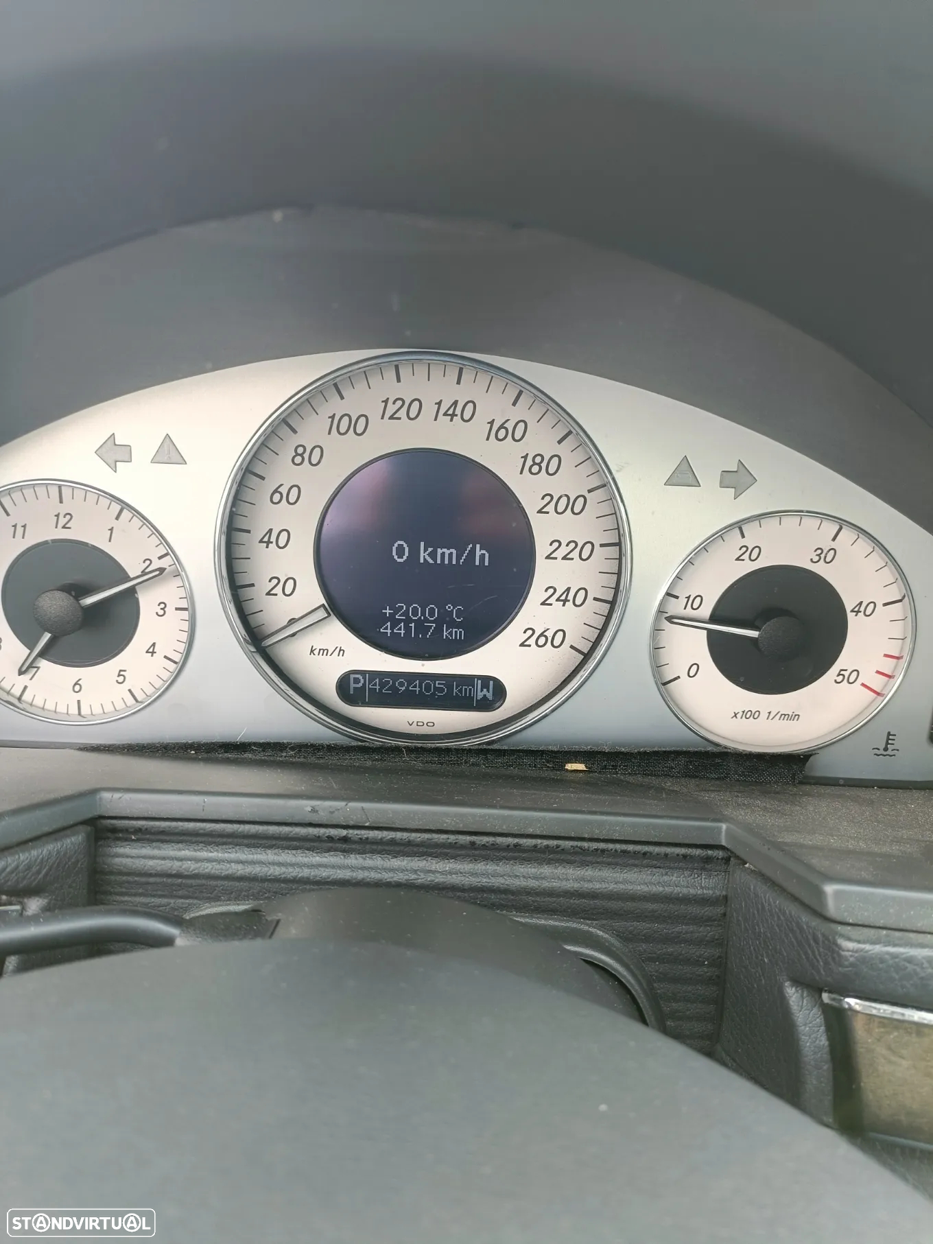 Mercedes-Benz E 270 - 8