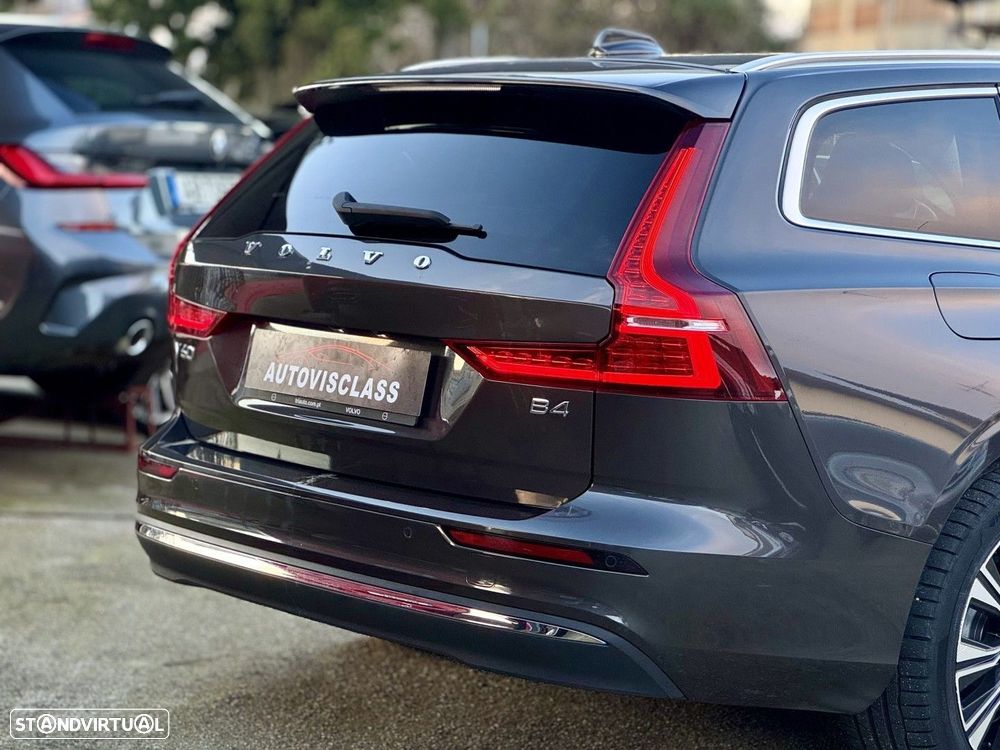 Volvo V60 2.0 B4 Plus Bright Auto - 10