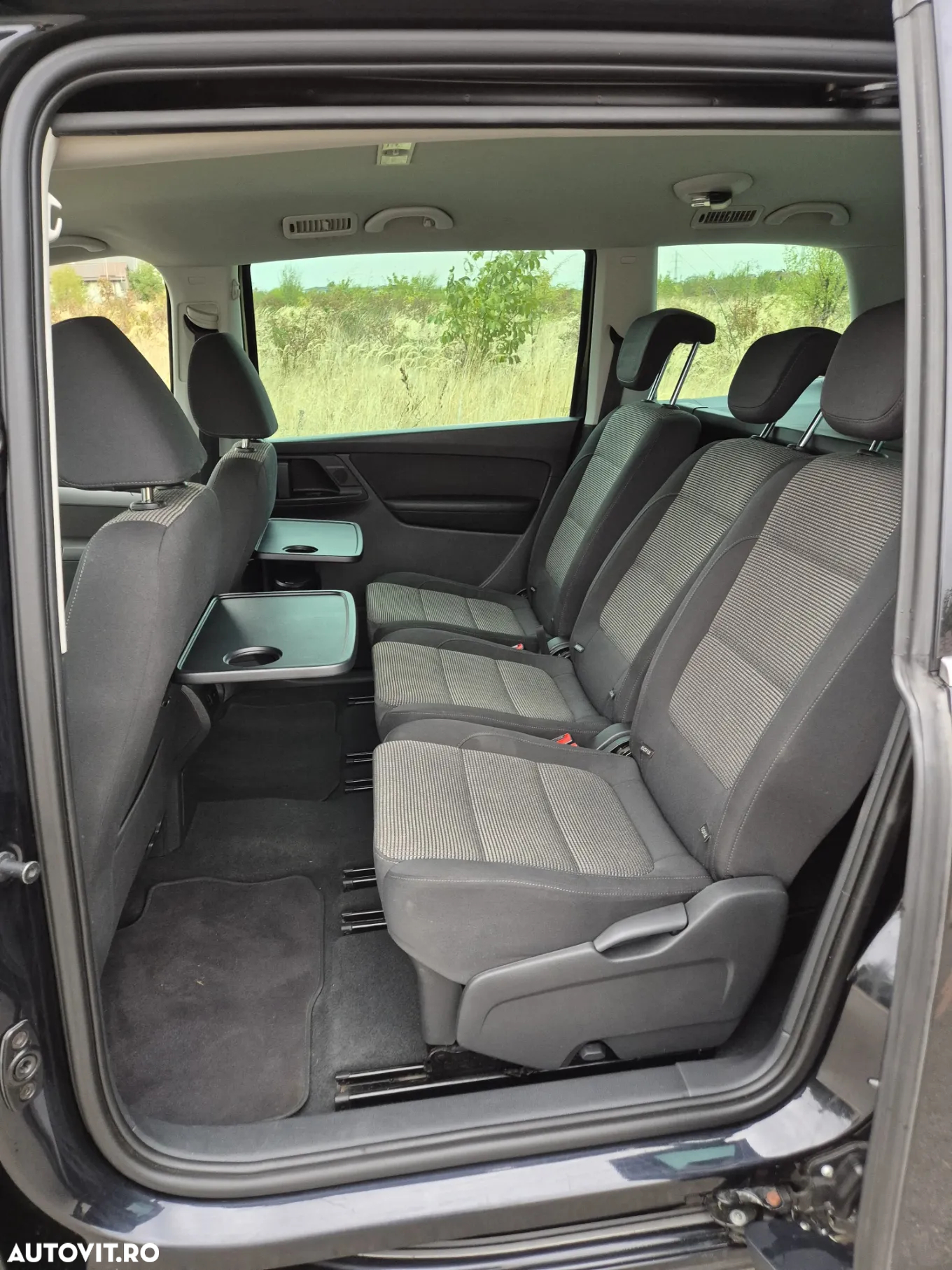 Volkswagen Sharan 2.0 TDI DSG BlueMotion Technology Highline - 8
