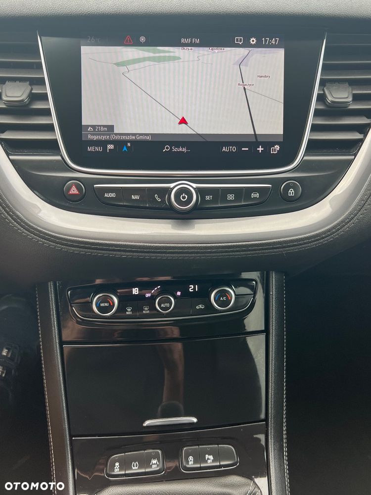 Opel Grandland X 1.2 Start/Stop Business INNOVATION - 21