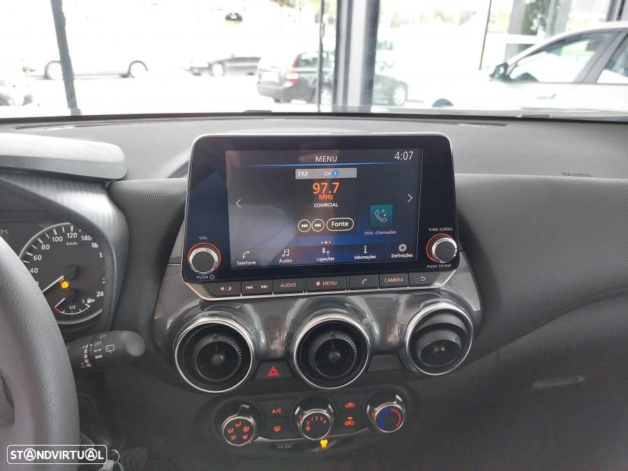 Nissan Juke 1.0 DIG-T N-Connecta - 24
