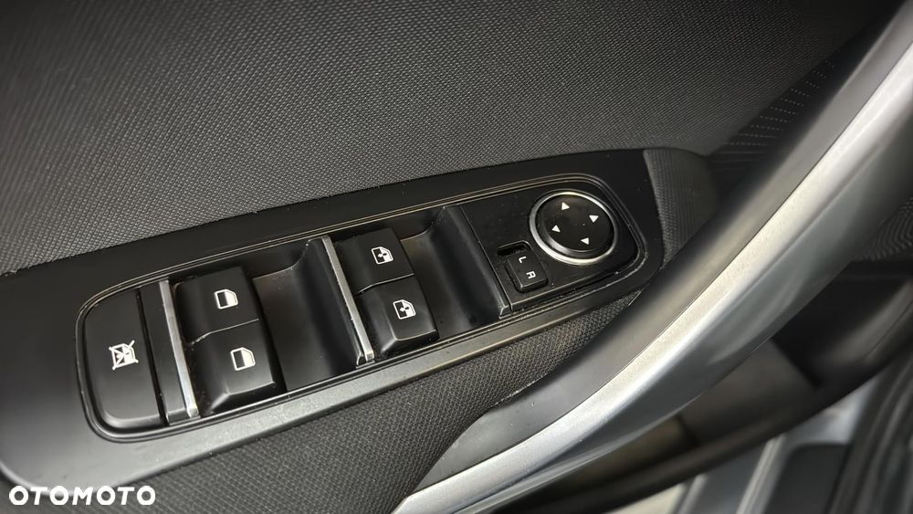 Kia Ceed 1.5 T-GDI M - 27