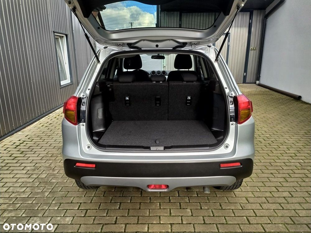 Suzuki Vitara 1.6 DDiS (4x4) Allgrip Comfort - 24