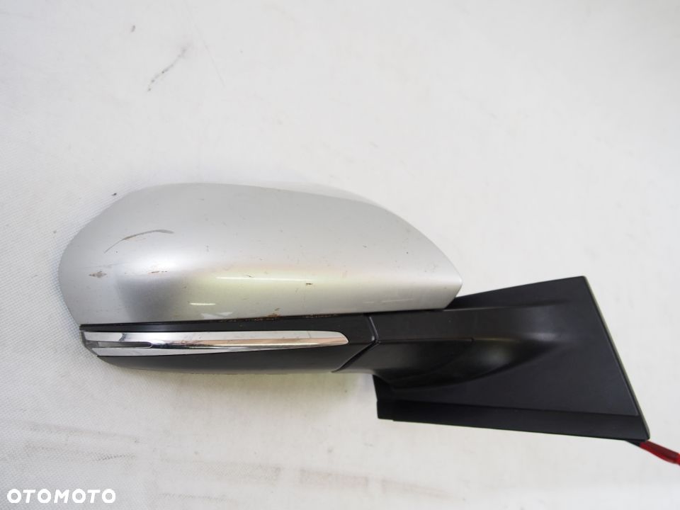 Toyota Prius Plug-in hybrid 17r Lusterko prawe - 2