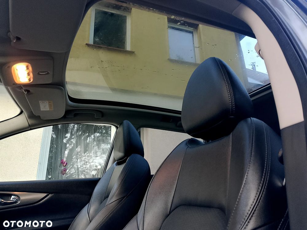 Nissan Qashqai 1.6 dCi TEKNA+ - 19