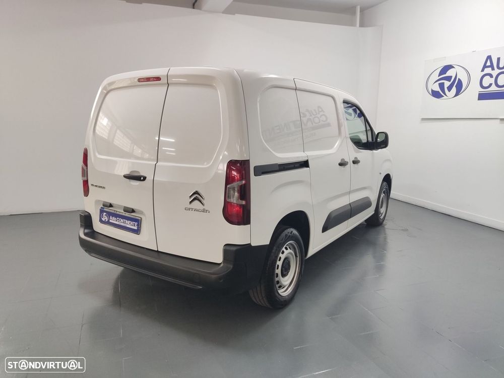 Citroën Berlingo Outro - 23