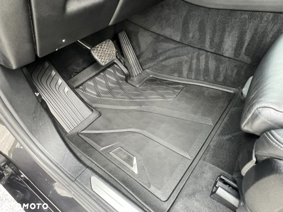 BMW X7 xDrive40i sport - 32