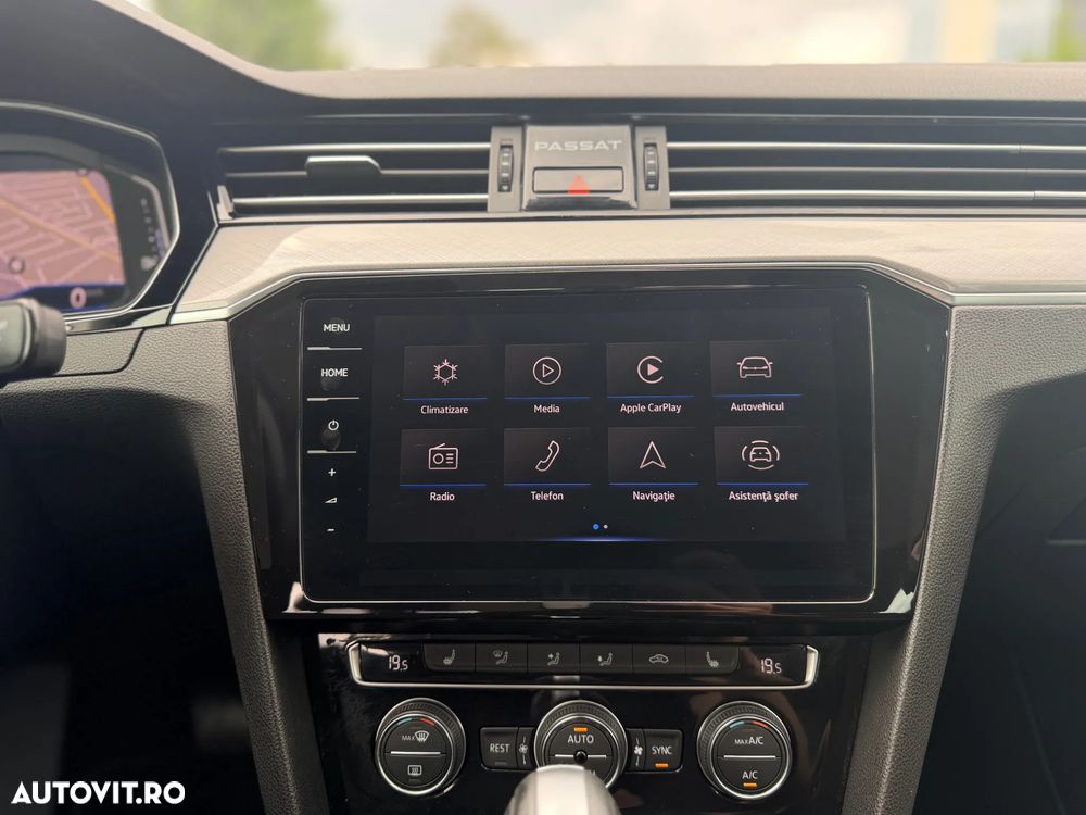 Volkswagen Passat 2.0 TDI DSG Highline - 20