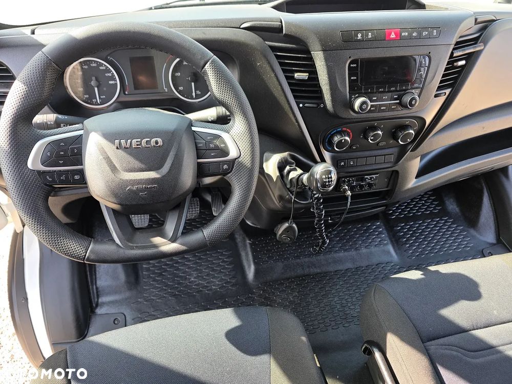 Iveco DAILY  35S16  12 PALET WINDA 1000 KG - 19
