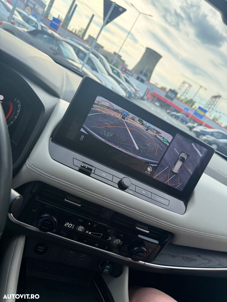 Nissan X-Trail e4ORCE 5 locuri Tekna - 8