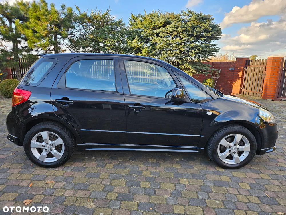 Suzuki SX4 - 5