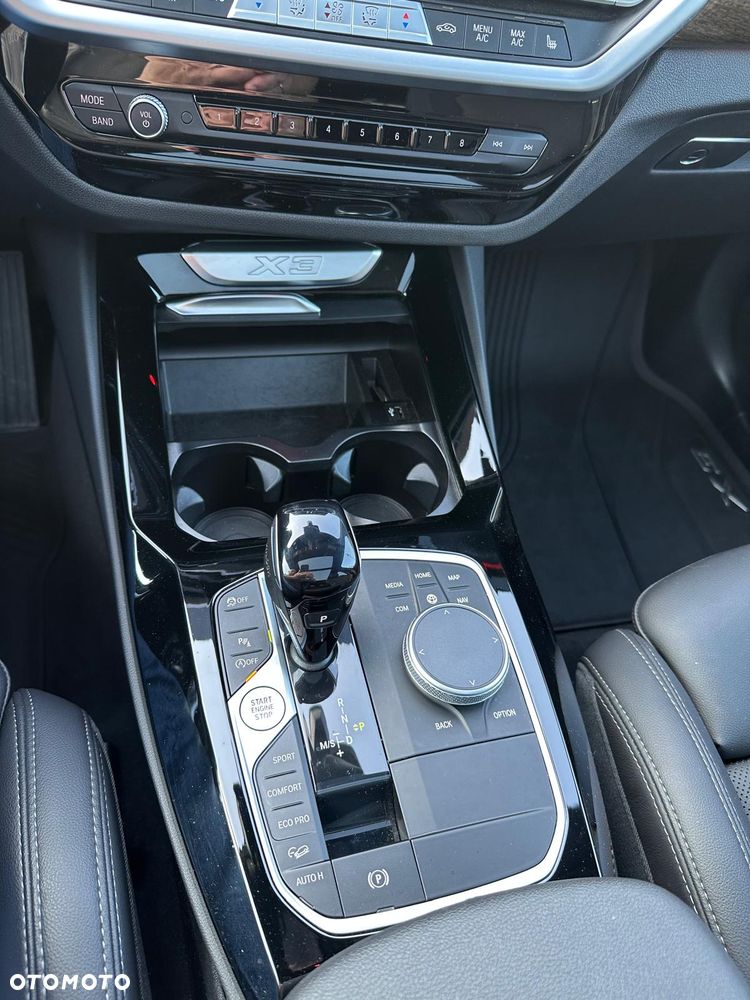 BMW X3 xDrive30i GPF Luxury Line sport - 14